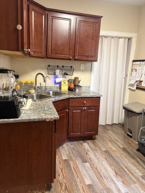 7614 S Harvard Avenue, Chicago, IL 60620 — kitchen view