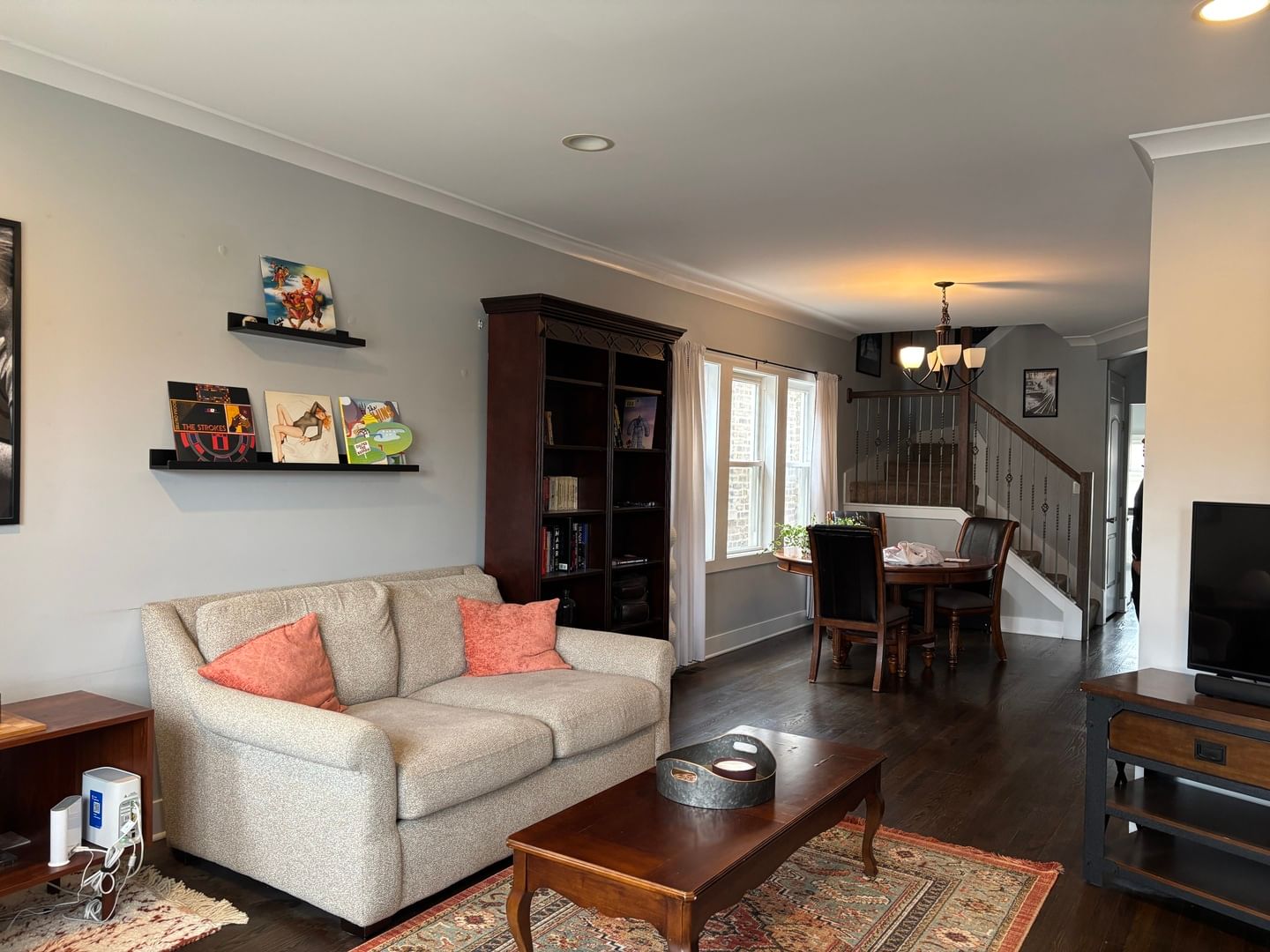 3132 N Lowell Avenue, Chicago, IL 60641 — kitchen view