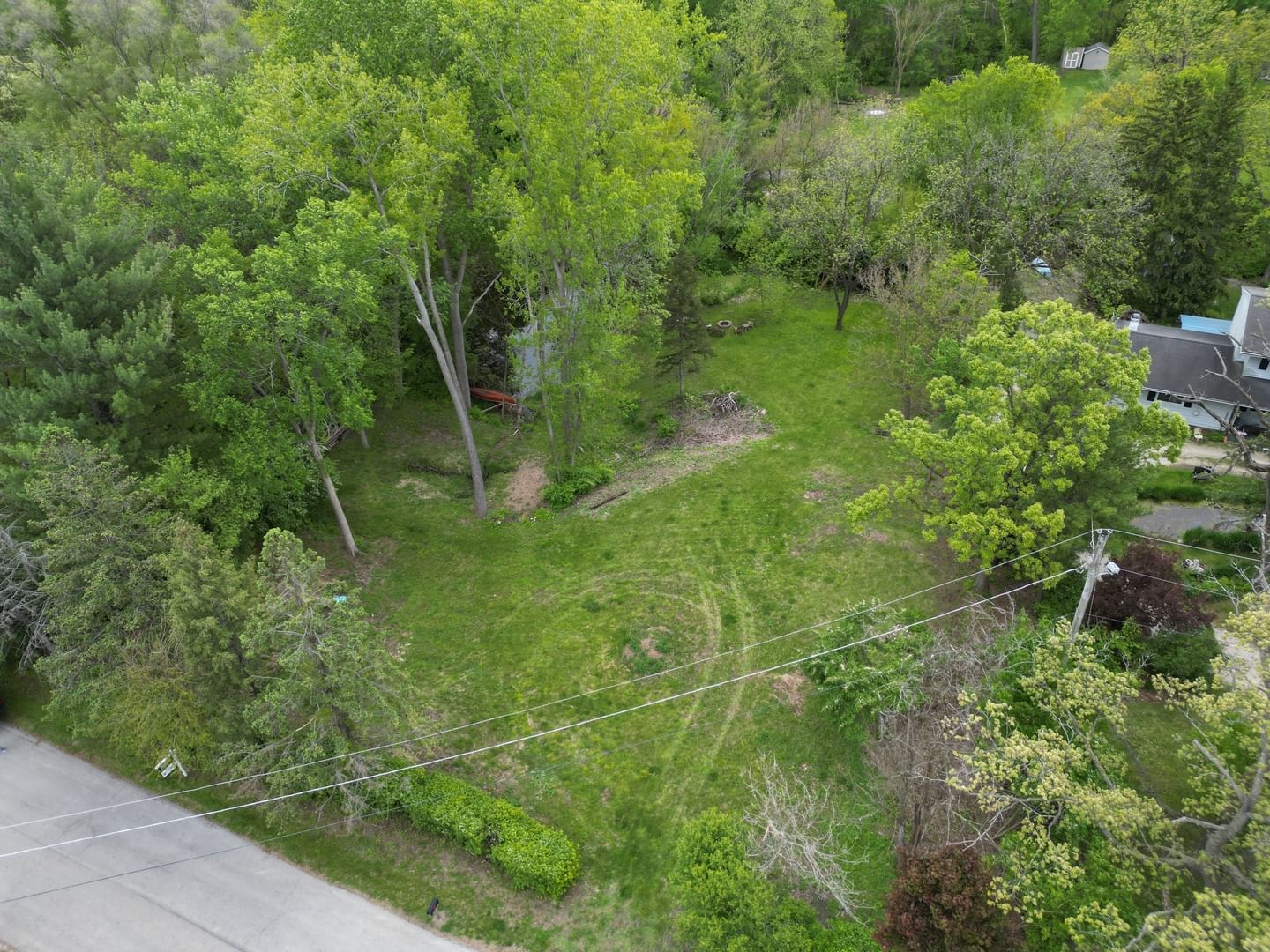 17 E Lyncliff Drive, Oswego, IL 60543 — exterior view