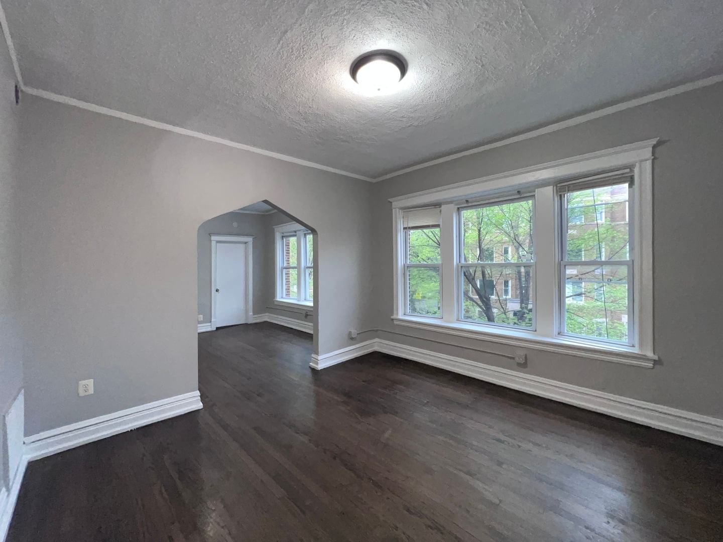 2707 E 78th Street #2W, Chicago, IL 60649 — exterior view