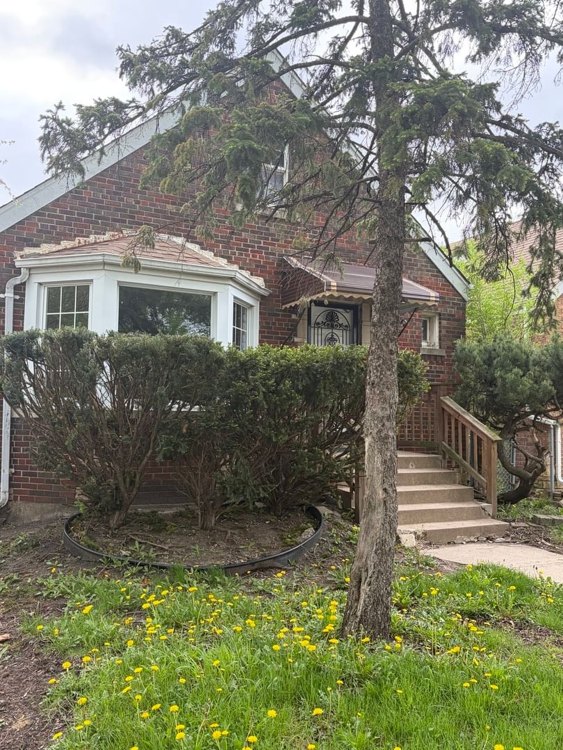 14219 S Wabash Avenue, Riverdale, IL 60827 — exterior view