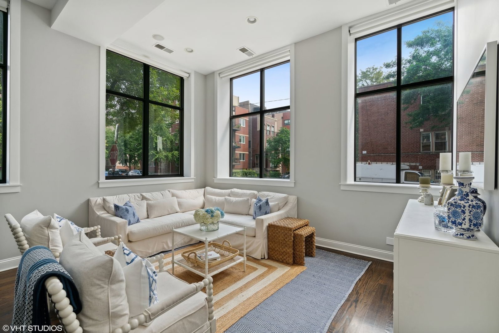 544 N Paulina Street #1, Chicago, IL 60622 — exterior view