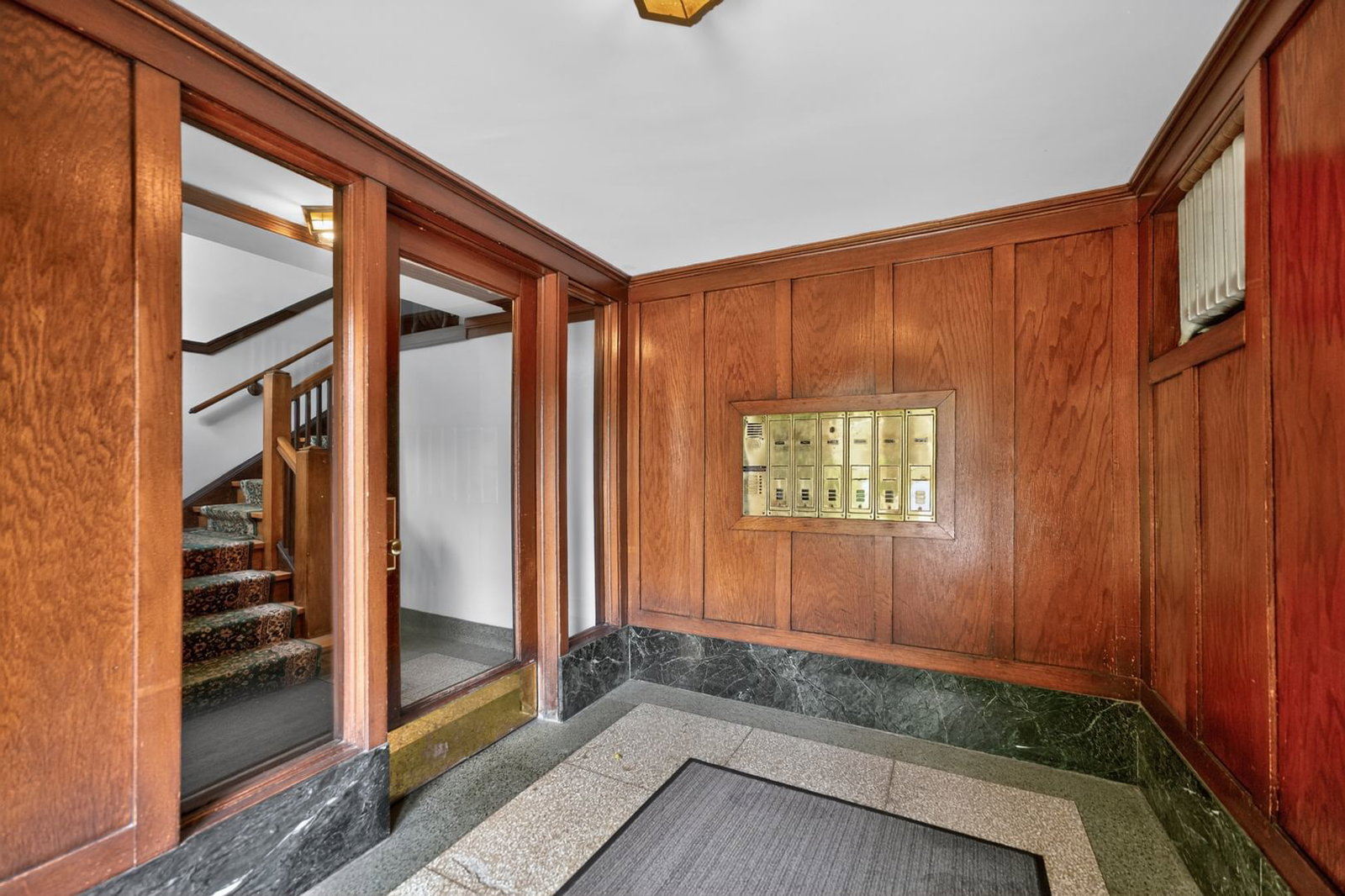 5443 S East View Park  #2, Chicago, IL 60615 — exterior view