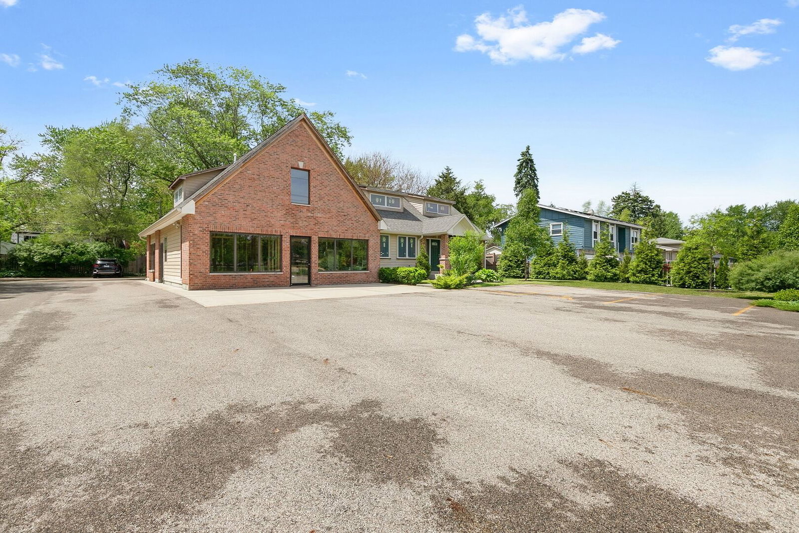 618 BARRON Boulevard, Grayslake, IL 60030 — exterior view
