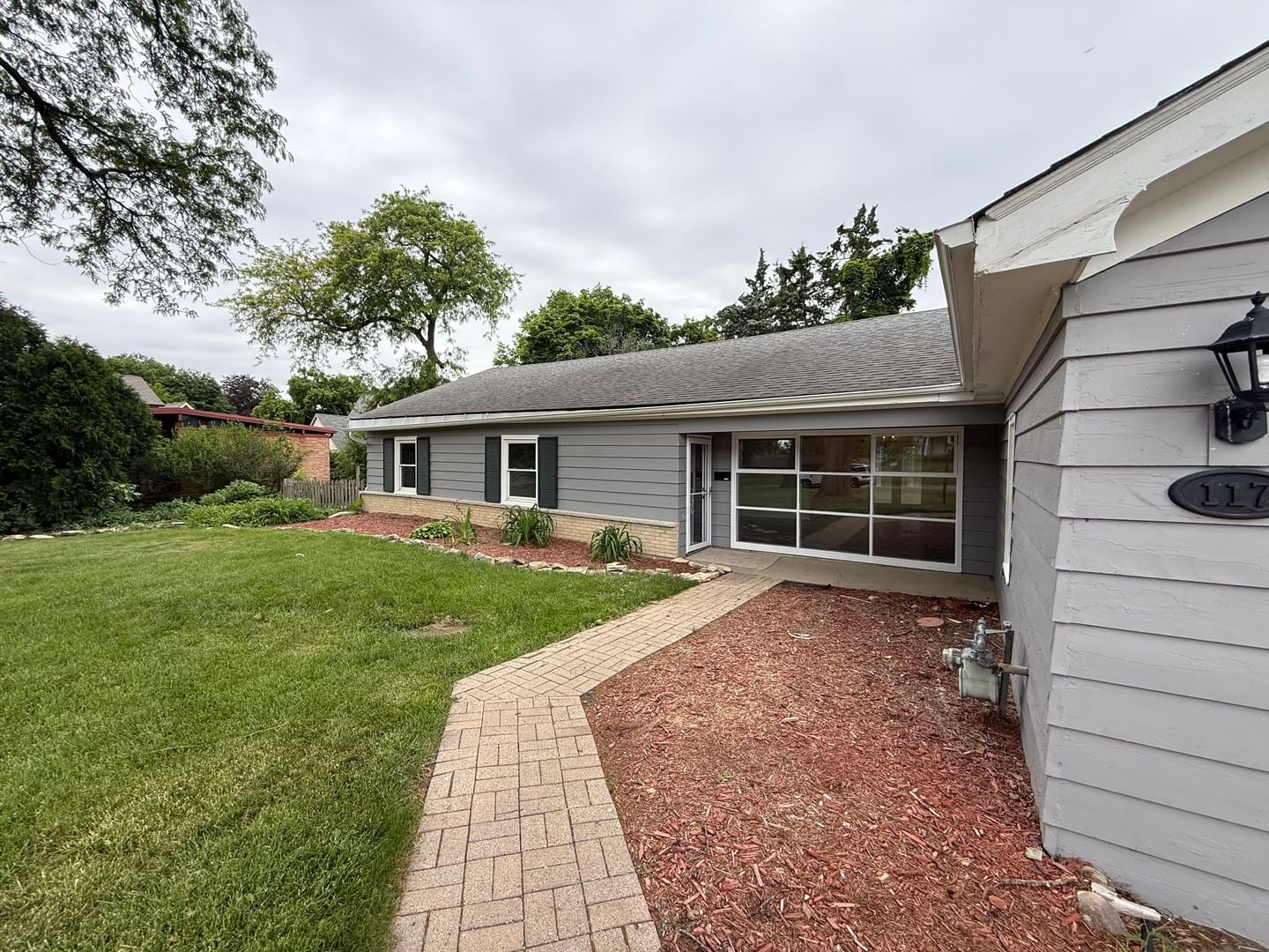 117 E Elm Street, Wheaton, IL 60189 — exterior view