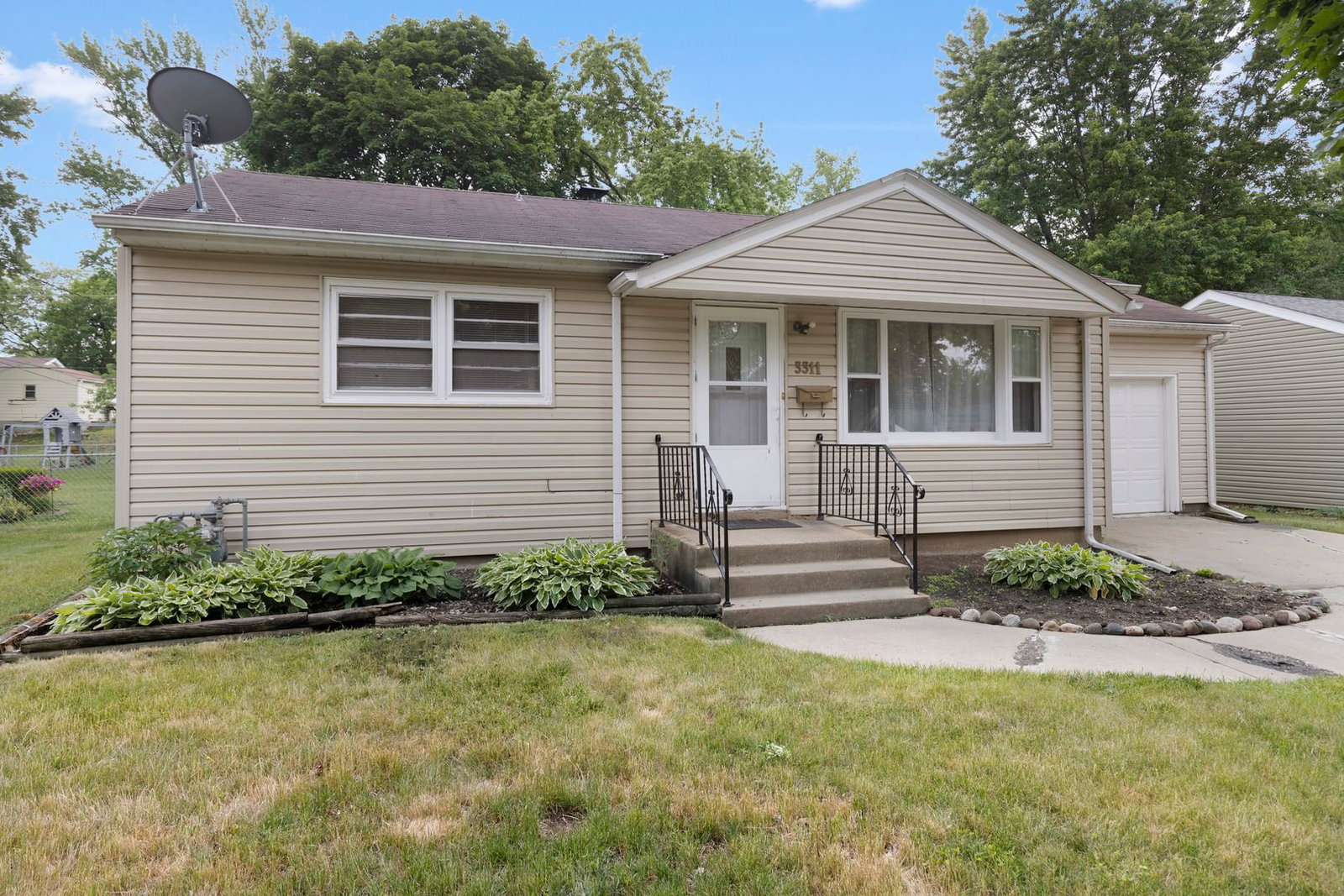 3311 Constance Drive, Rockford, IL 61108 — exterior view