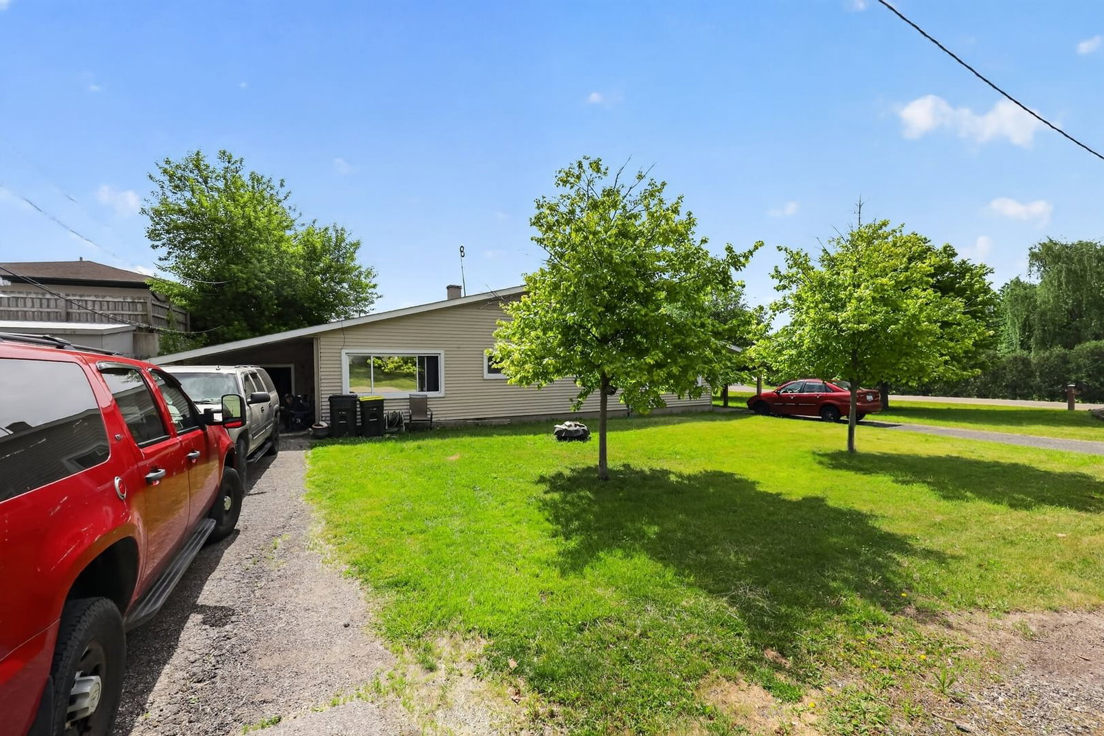 110 W Valley View Drive, McHenry, IL 60051 — exterior view
