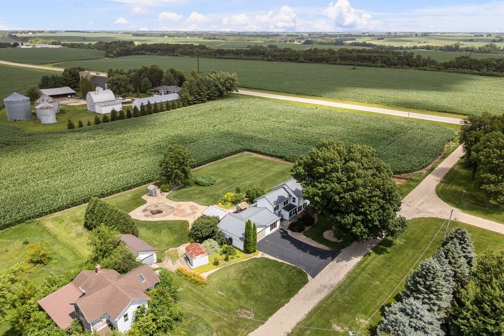 500 Vernon Street, Woosung, IL 61091 — kitchen view