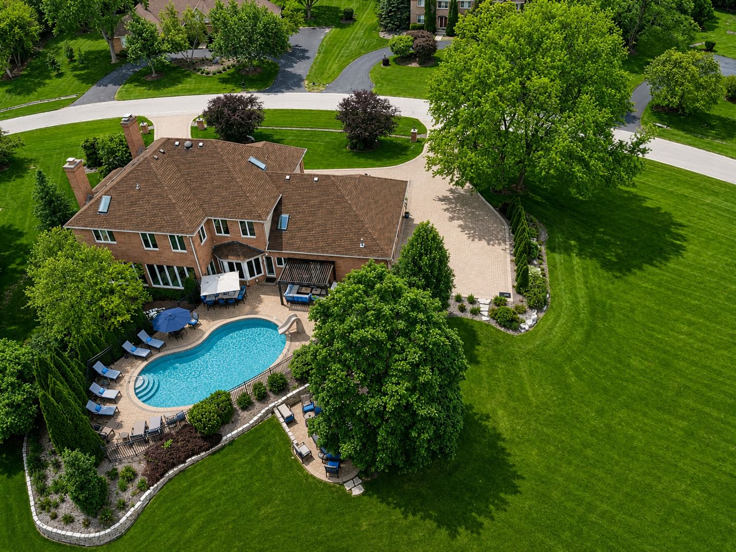 1710 Galloway Circle, Inverness, IL 60010 — exterior view