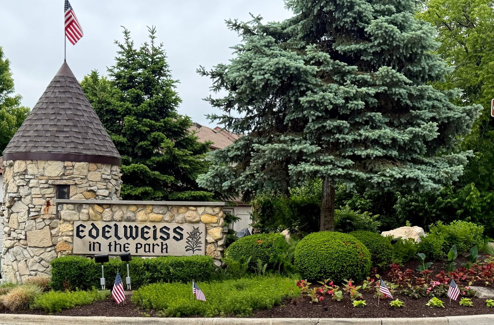 11716 S Black Forest Lane, Palos Park, IL 60464 — exterior view