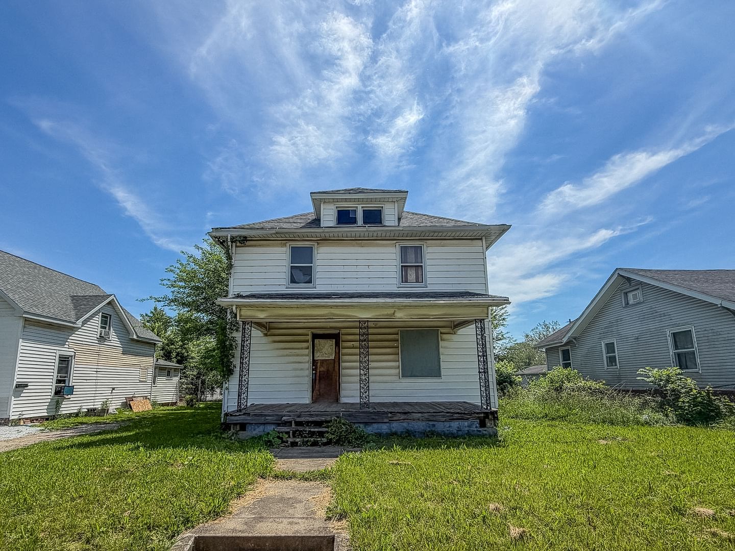 3 N State Street, Danville, IL 61832 — exterior view
