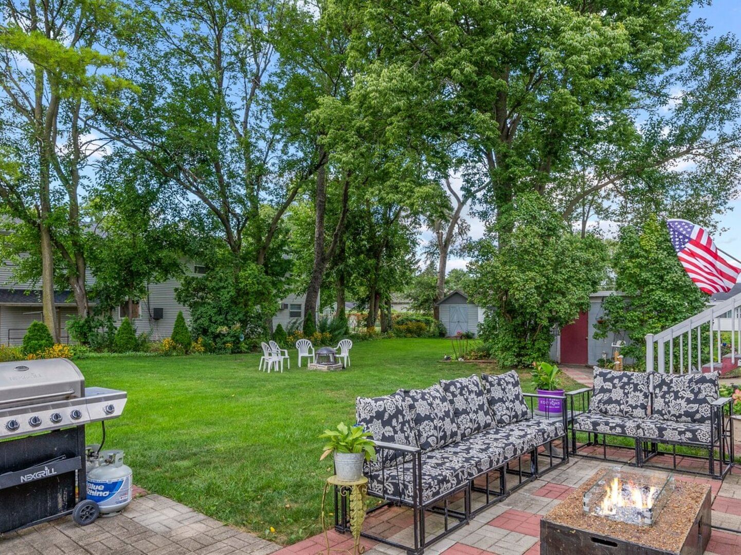 210 S Ben Street, Plano, IL 60545 — exterior view