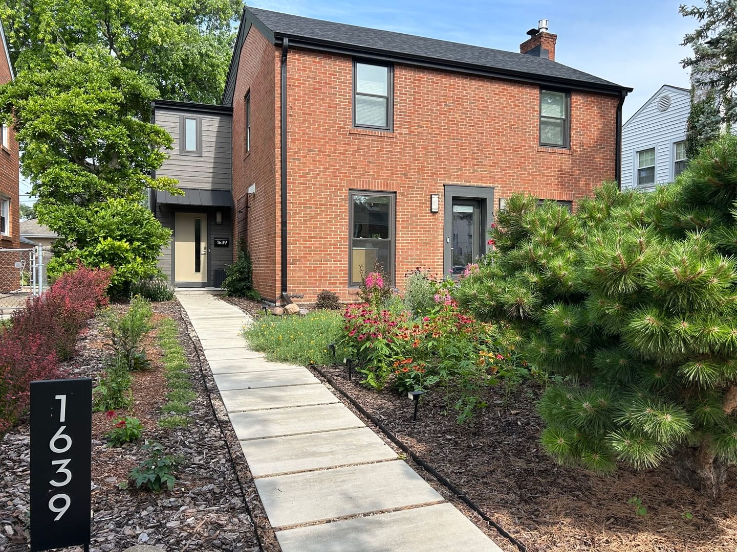 1639 N 77th Court, Elmwood Park, IL 60707 — exterior view