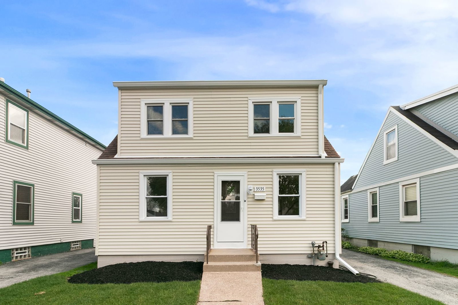 3535 W 116th Place, Chicago, IL 60655 — exterior view