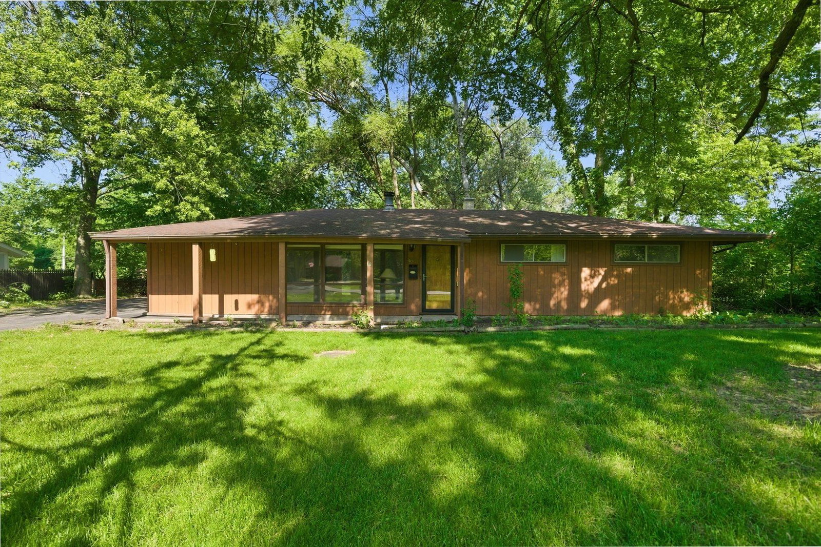 18341 John Avenue, Country Club Hills, IL 60478 — exterior view