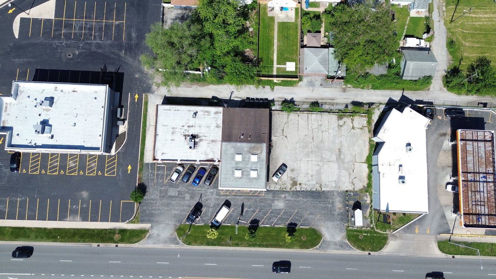 16530 Halsted Street, Harvey, IL 60426 — exterior view