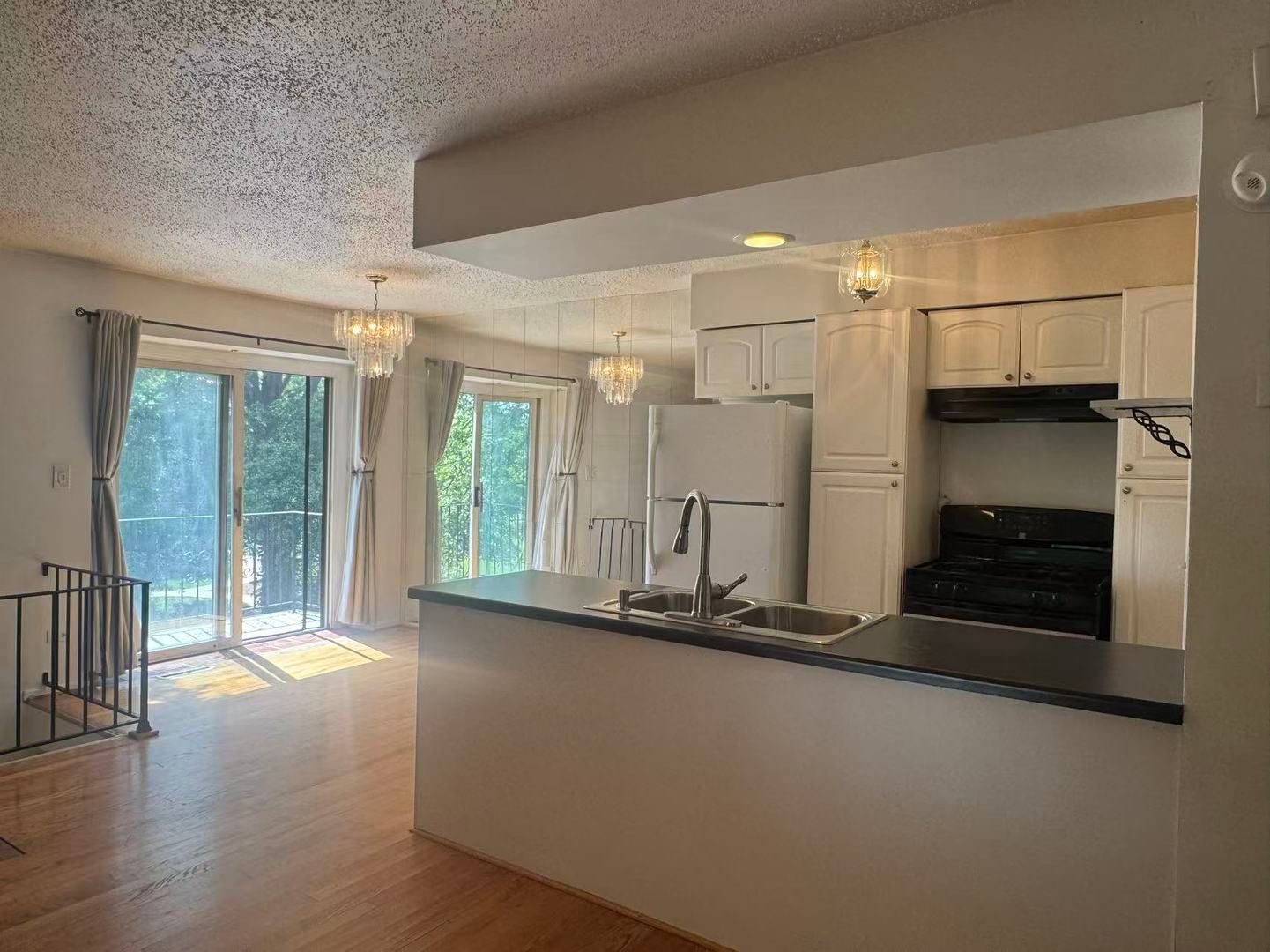 1326 Inverrary Lane #1326, Deerfield, IL 60015 — exterior view