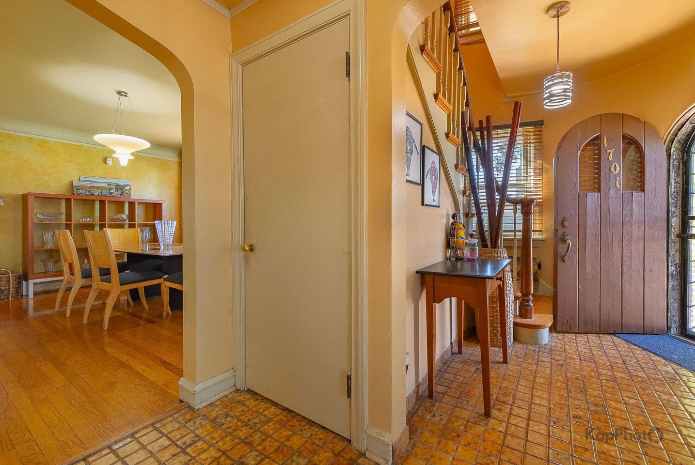 1701 N Rutherford Avenue, Chicago, IL 60707 — exterior view