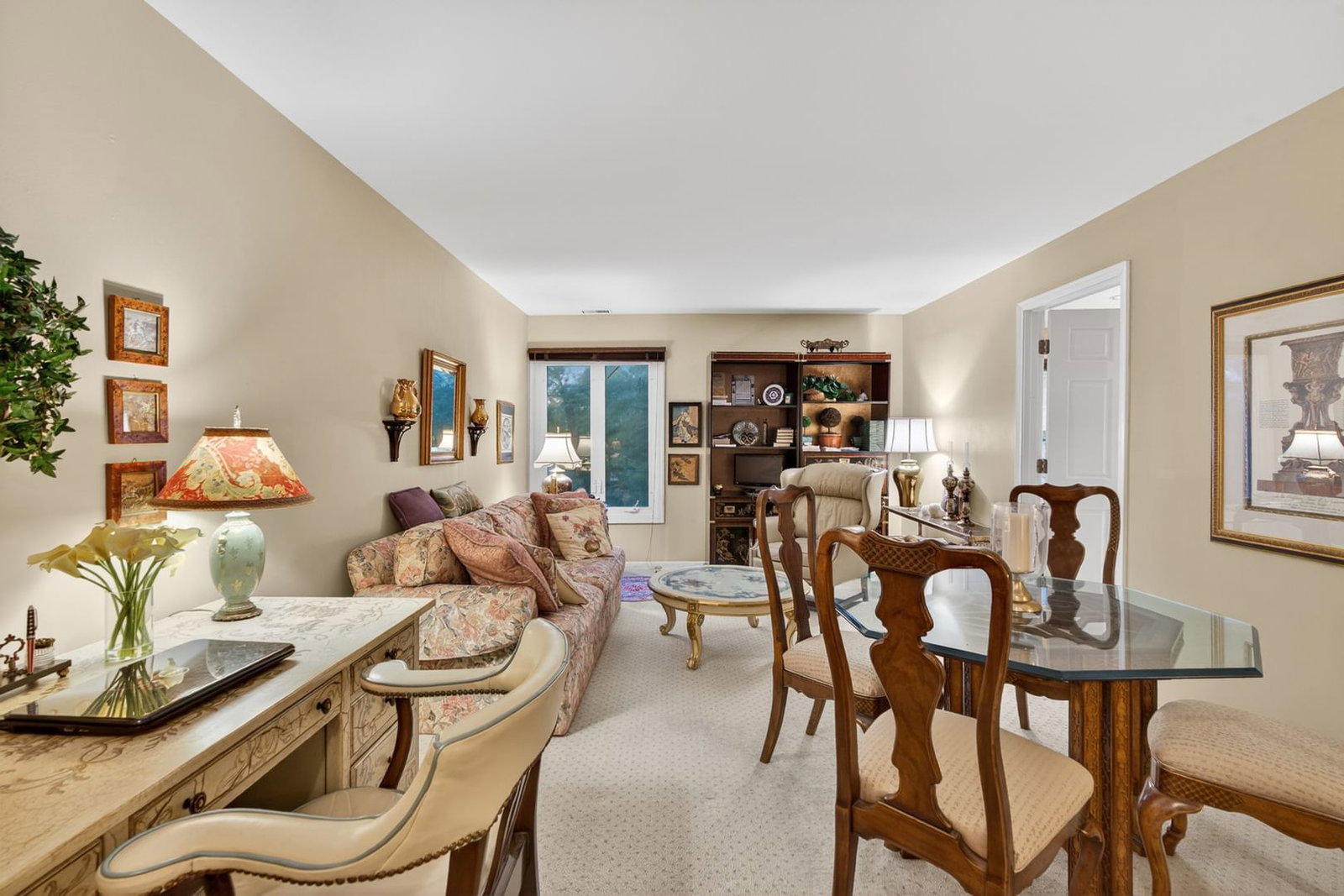 225 Lake Boulevard #545, Buffalo Grove, IL 60089 — exterior view