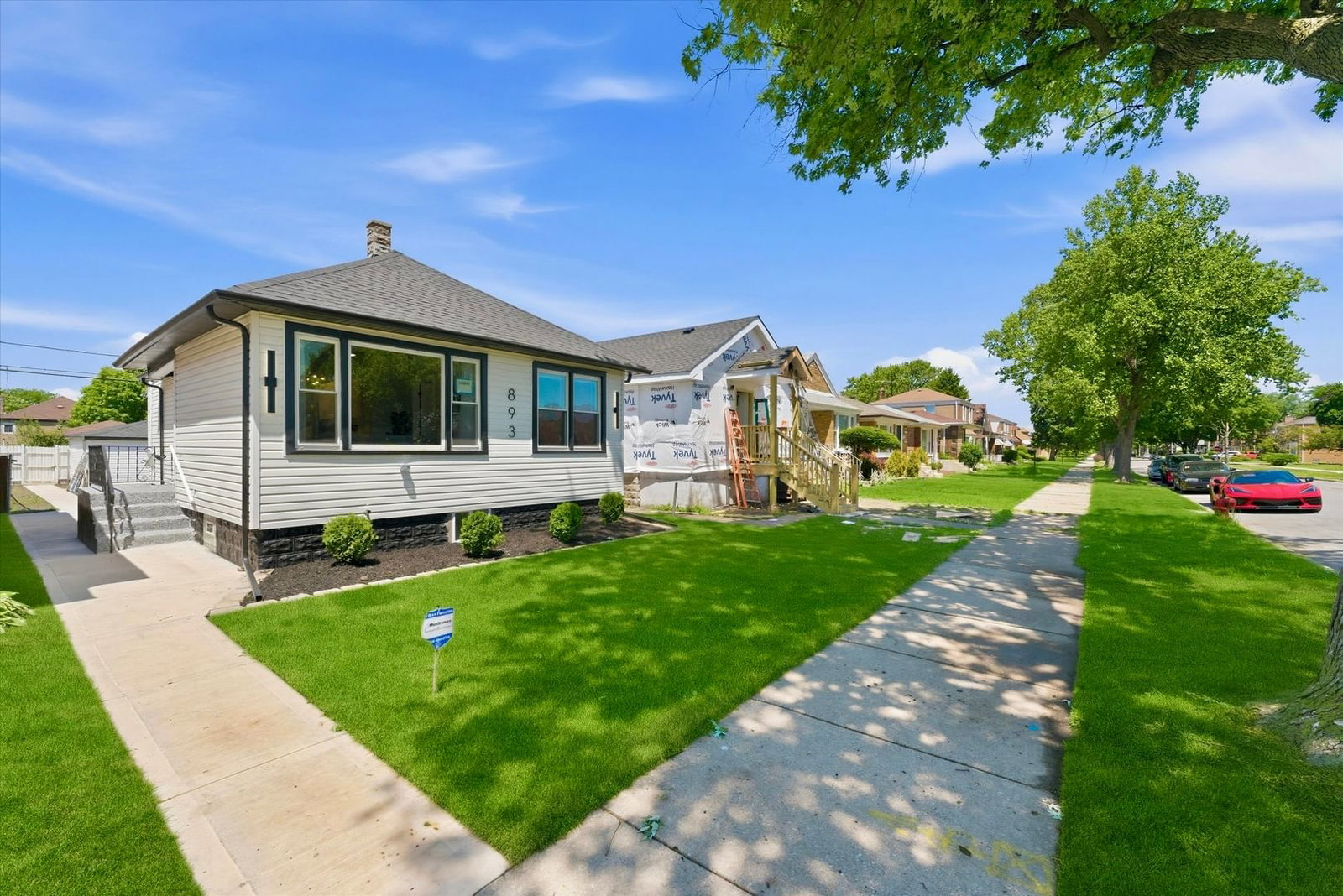 8934 S Euclid Avenue, Chicago, IL 60617 — exterior view
