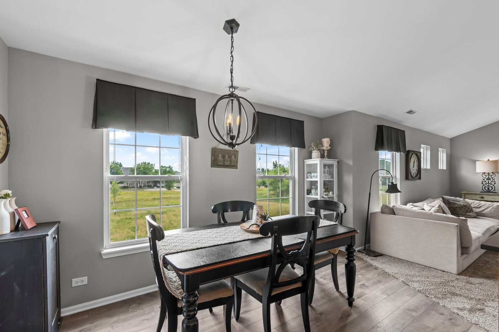 349 Bakers Court #349, Lakemoor, IL 60051 — living view