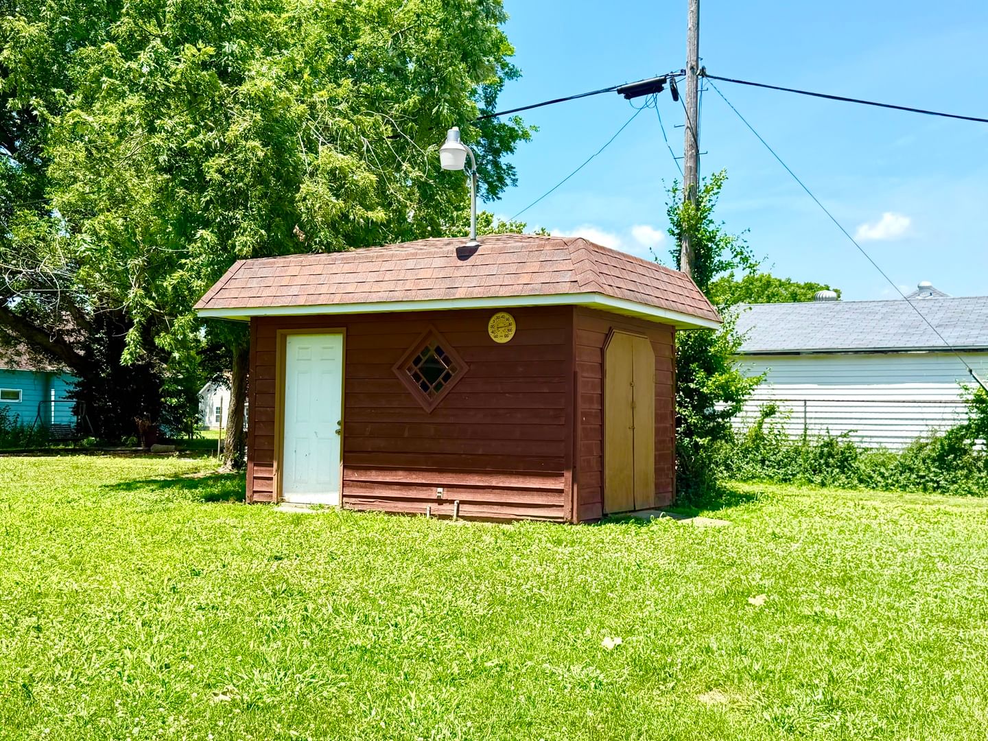 201 HELEN Street, Christopher, IL 62822 — kitchen view