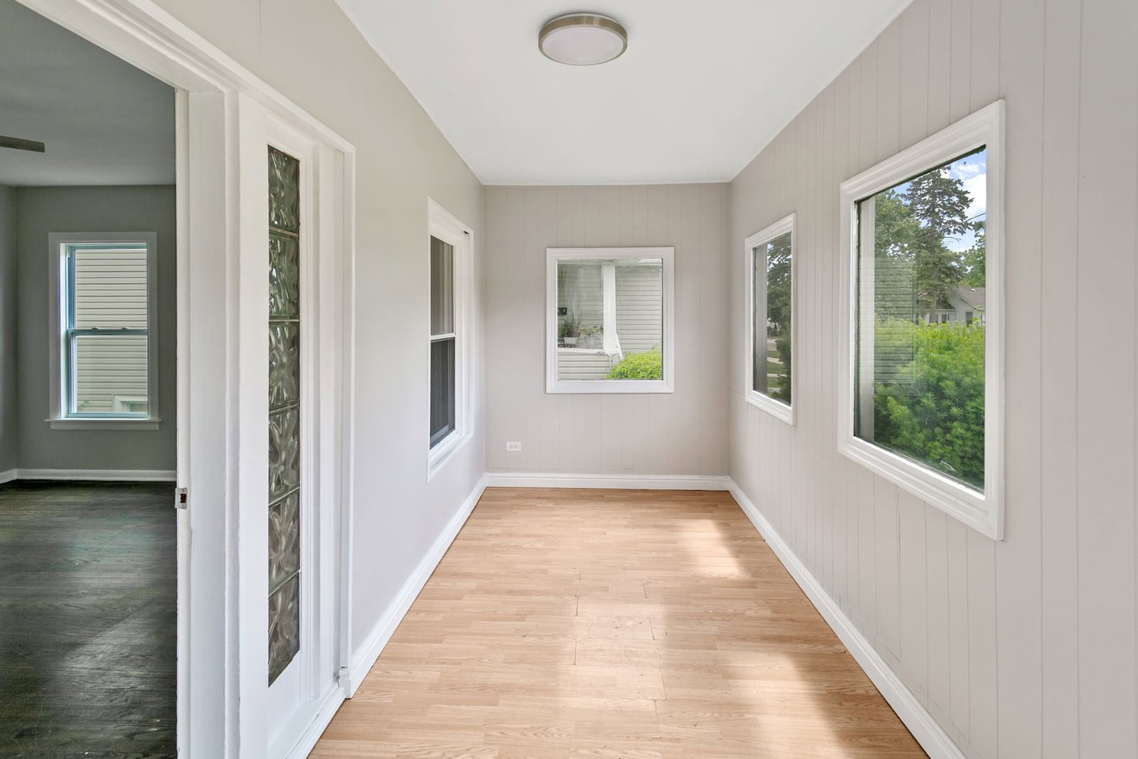 1518 Melrose Avenue, Waukegan, IL 60085 — exterior view