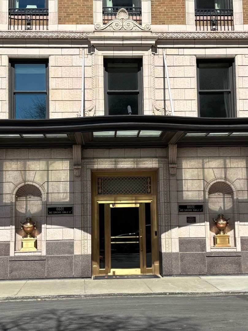 3500 N LAKE SHORE Drive #6D, Chicago, IL 60657 — exterior view