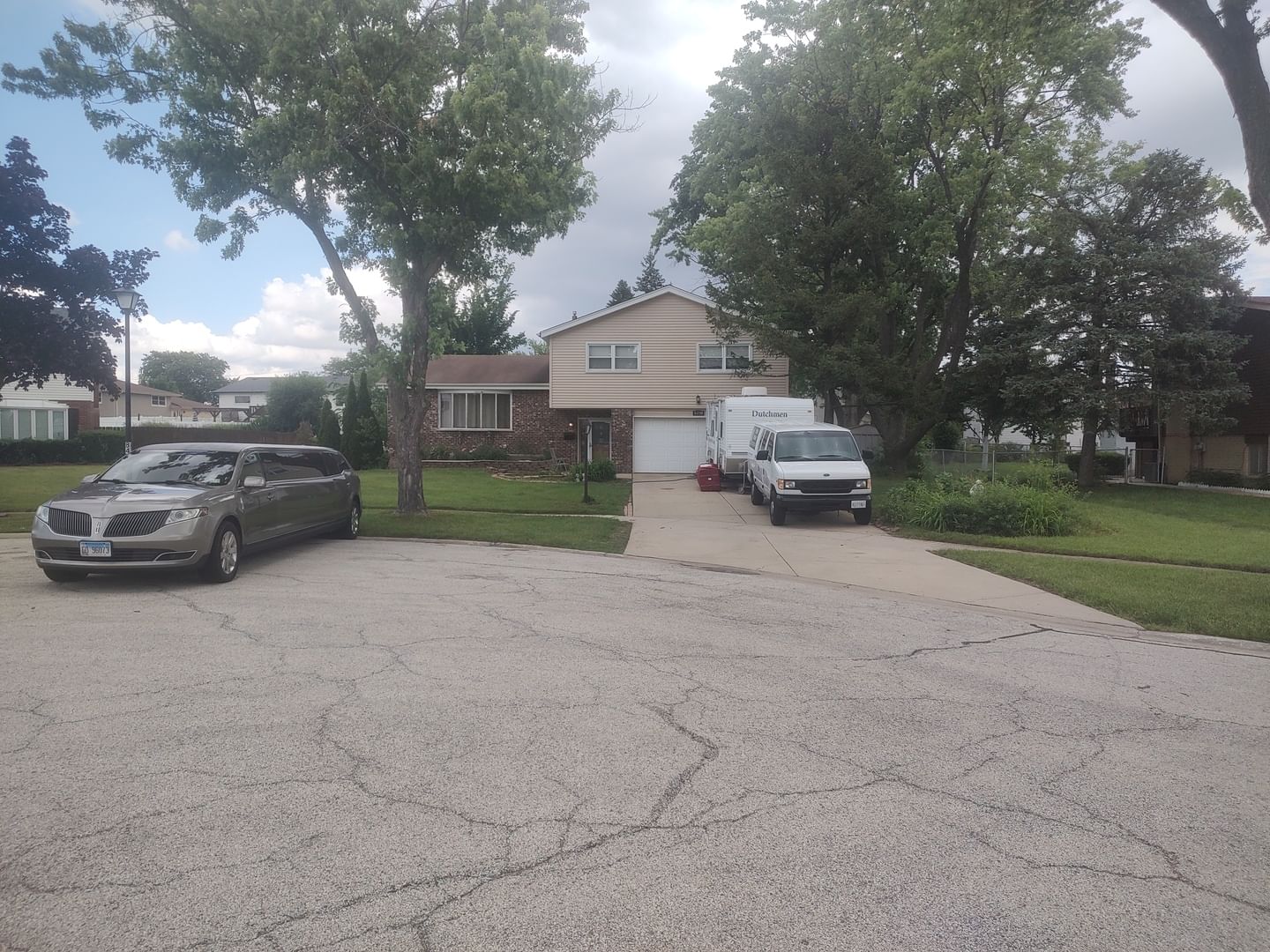 1420 W Jo Ann Lane, Addison, IL 60101 — exterior view