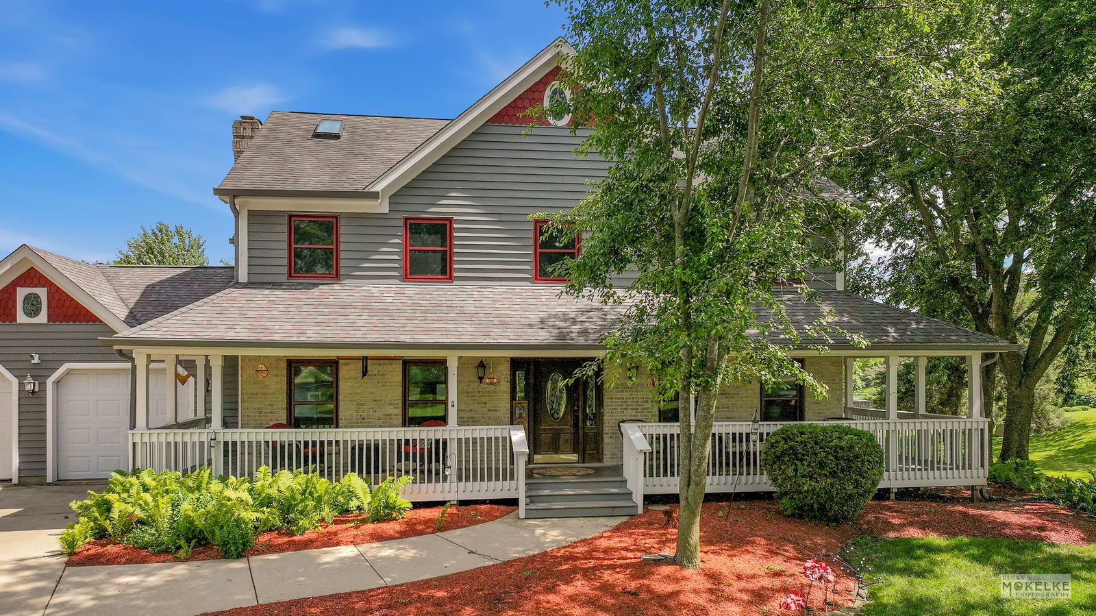 925 Merrill New Road, Sugar Grove, IL 60554 — exterior view