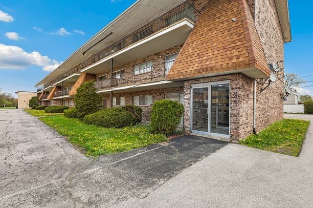 15335 Martin Luther King Jr Drive #21, Dolton, IL 60419 — exterior view