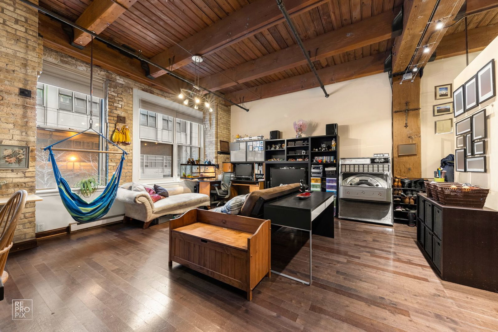 540 N Lake Shore Drive #206, Chicago, IL 60611 — exterior view