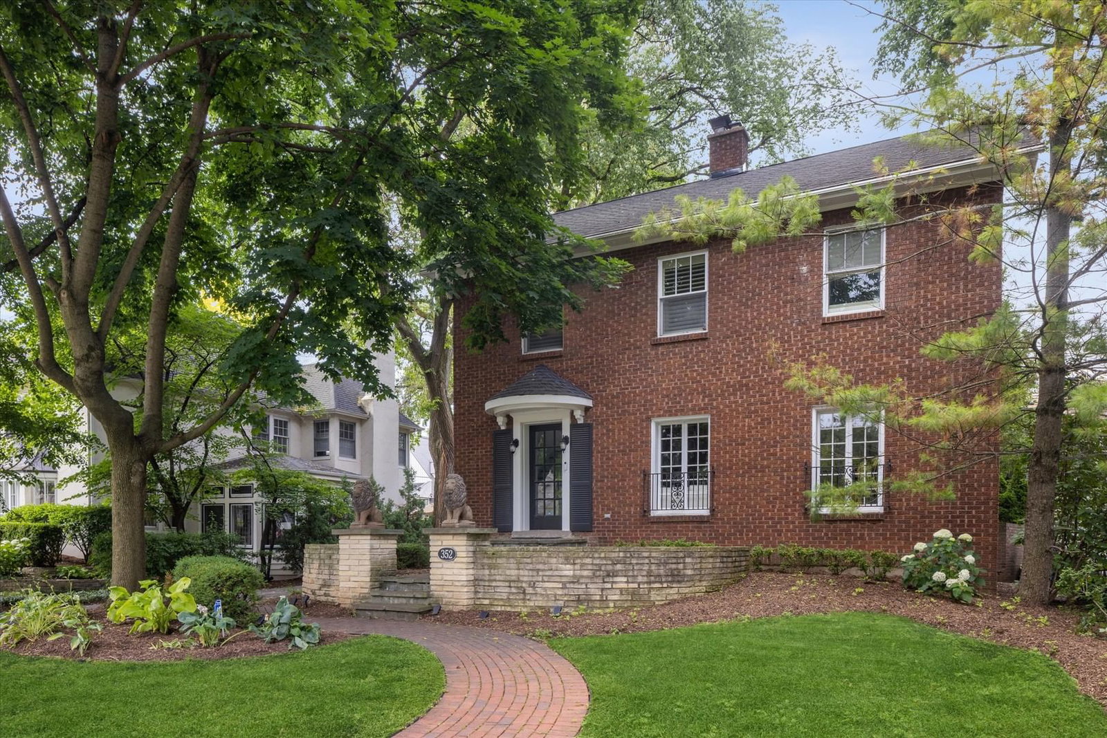 352 RAVINE Road, Hinsdale, IL 60521 — exterior view