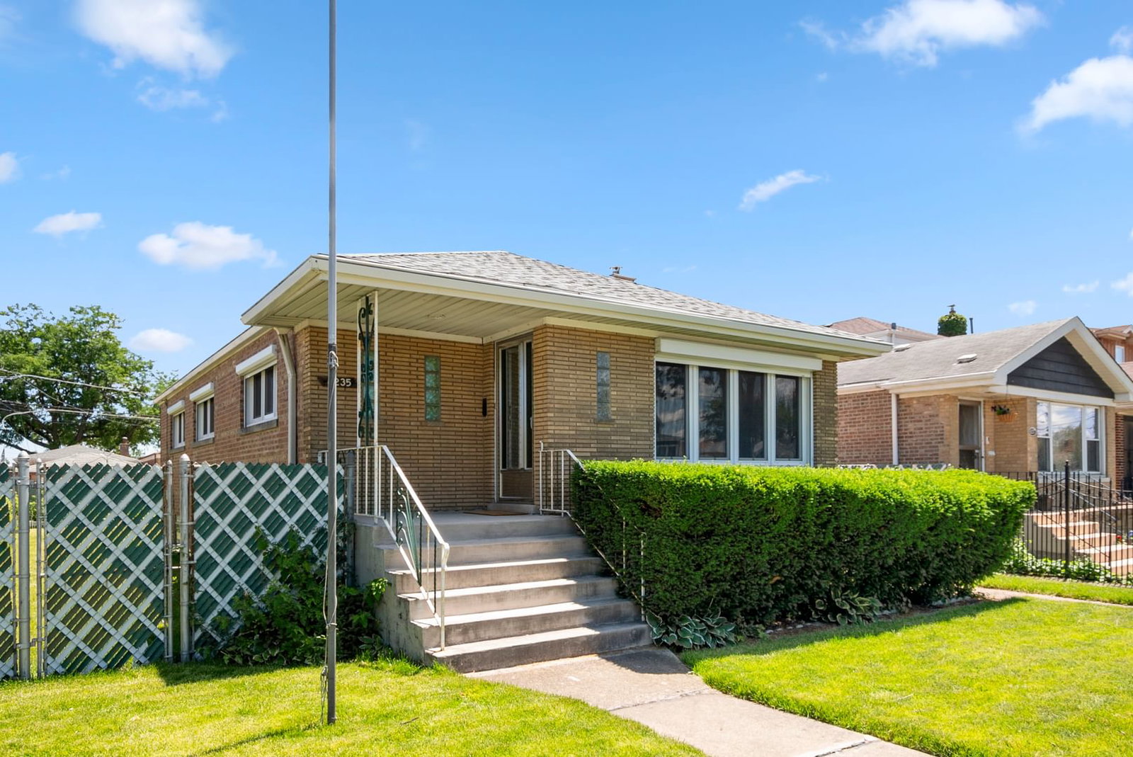 6235 S Nashville Avenue, Chicago, IL 60638 — exterior view