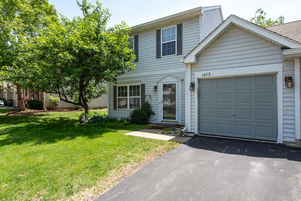 1413 W Split Oak Circle, Round Lake Beach, IL 60073 — exterior view