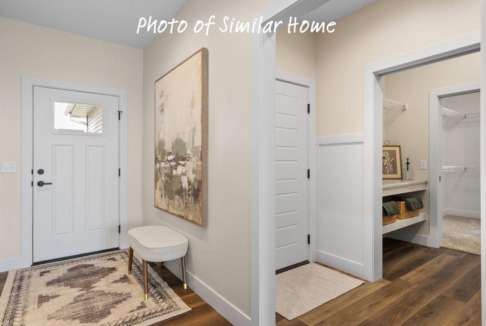 20 Frank Court, Leclaire, IA 52753 — exterior view