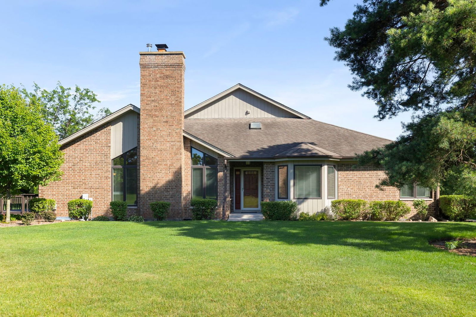 10536 Brookridge Court, Frankfort, IL 60423 — exterior view