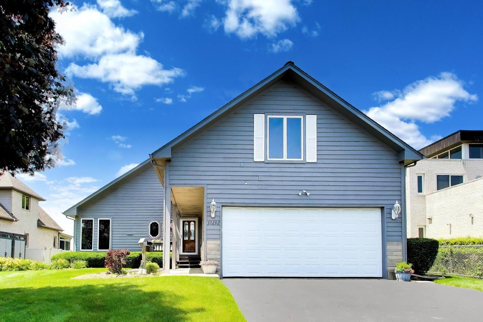 37292 N Stanton Point Road, Ingleside, IL 60041 — exterior view