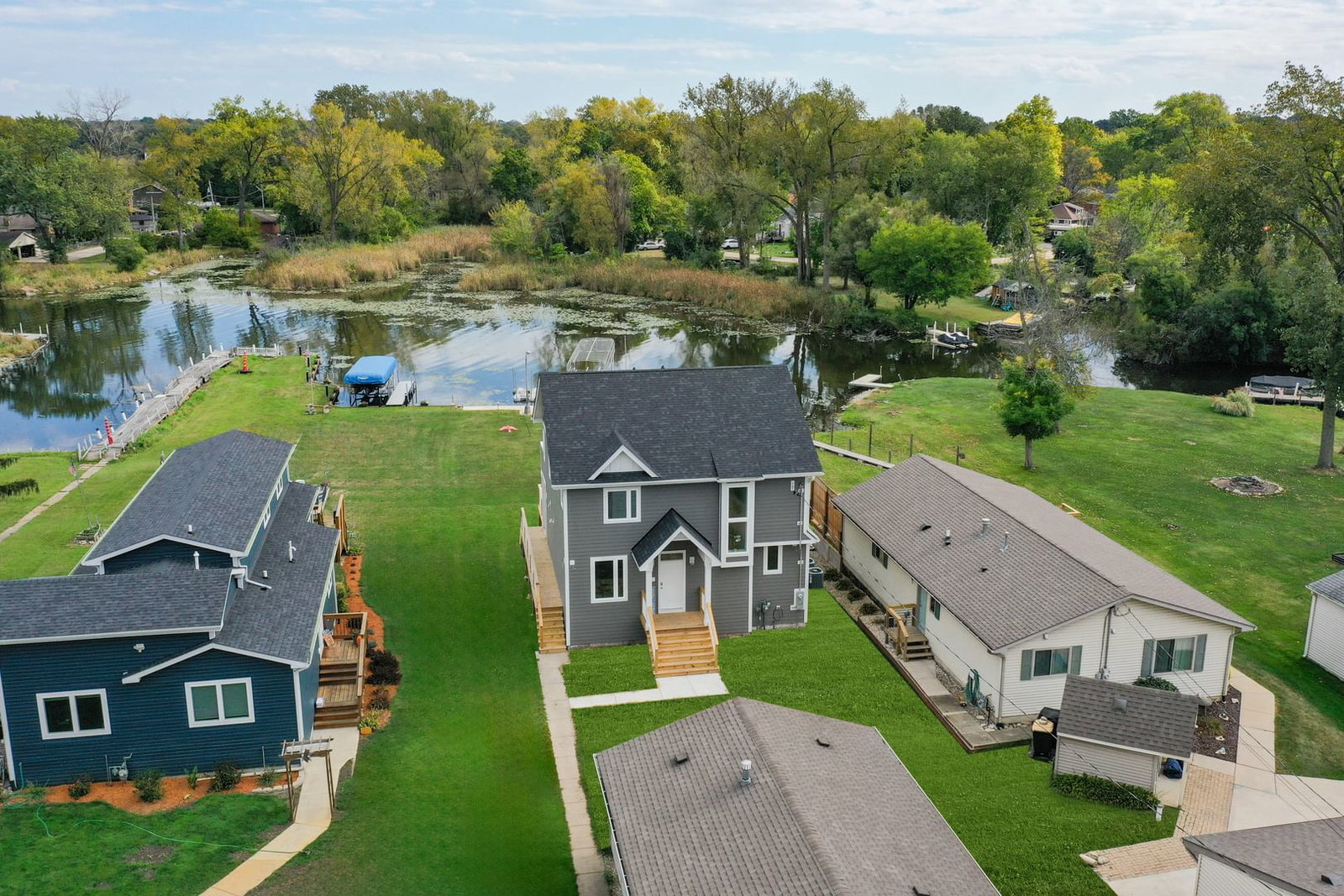 36825 N Lake Street, Ingleside, IL 60041 — exterior view