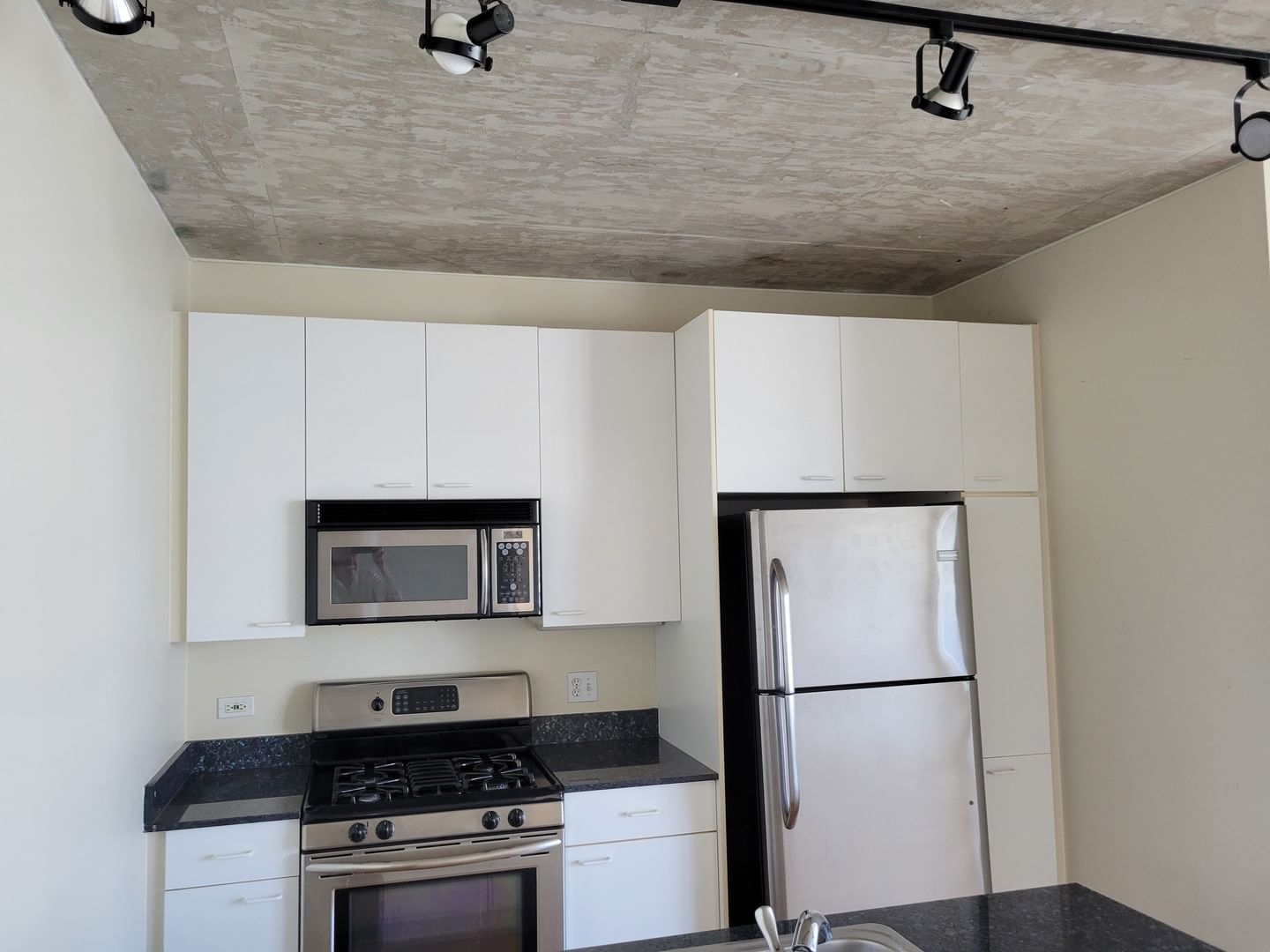 1845 S Michigan Avenue #1107, Chicago, IL 60616 — exterior view