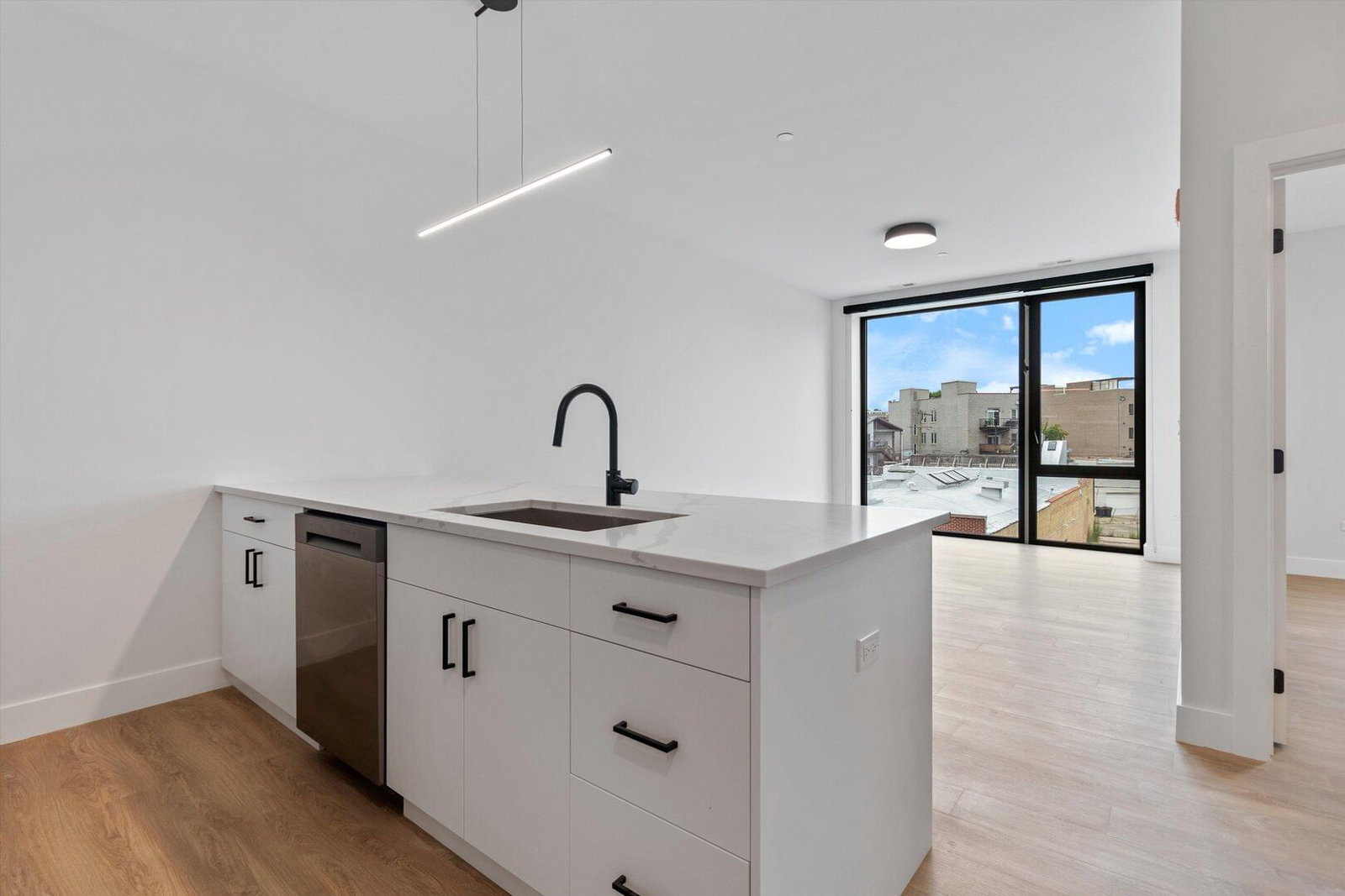 3140 N Clybourn Avenue #409, Chicago, IL 60657 — exterior view