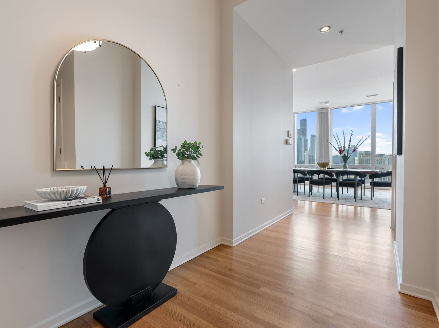500 W Superior Street #2401, Chicago, IL 60654 — exterior view