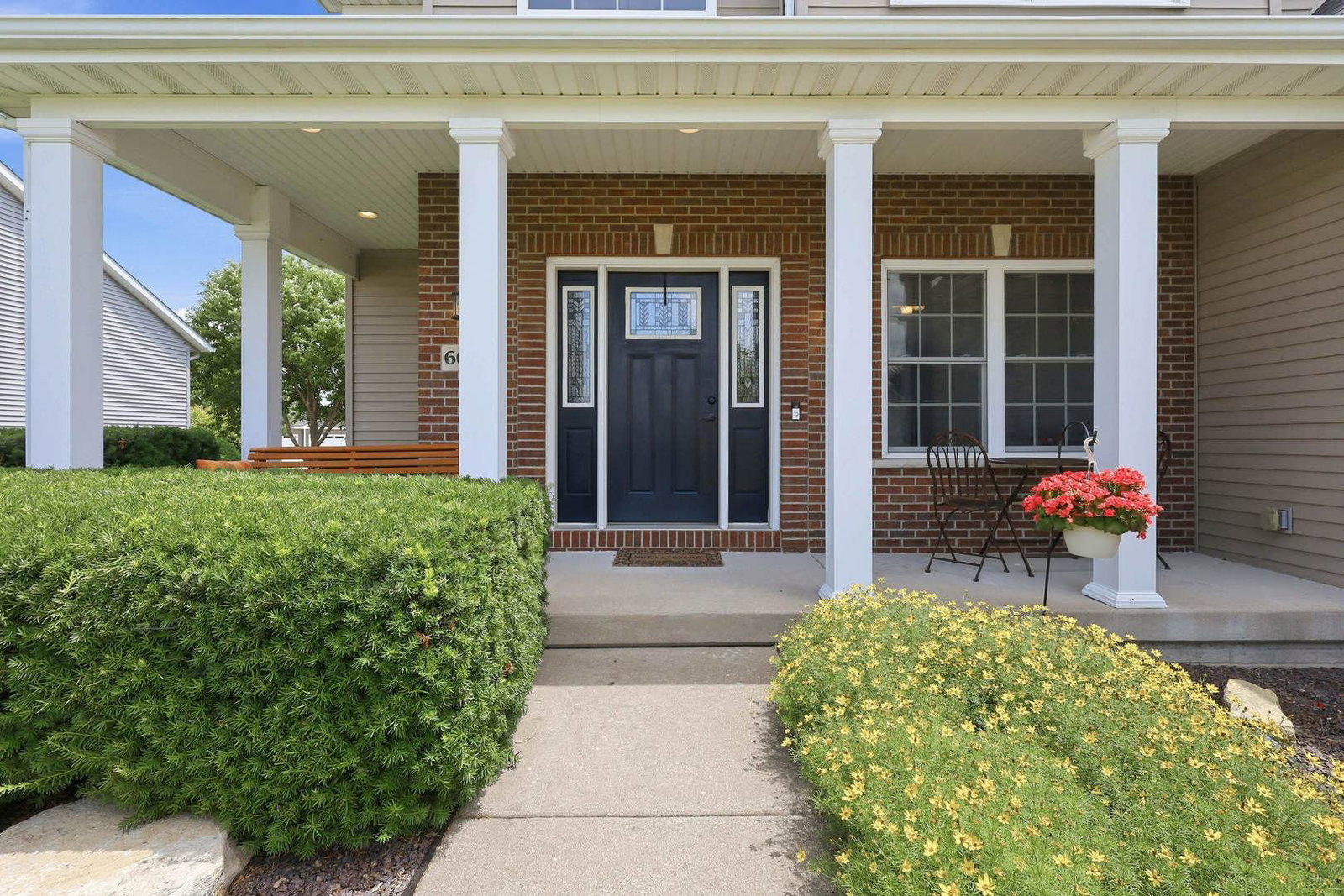 6015 Spring Street, Davenport, IA 52807 — exterior view