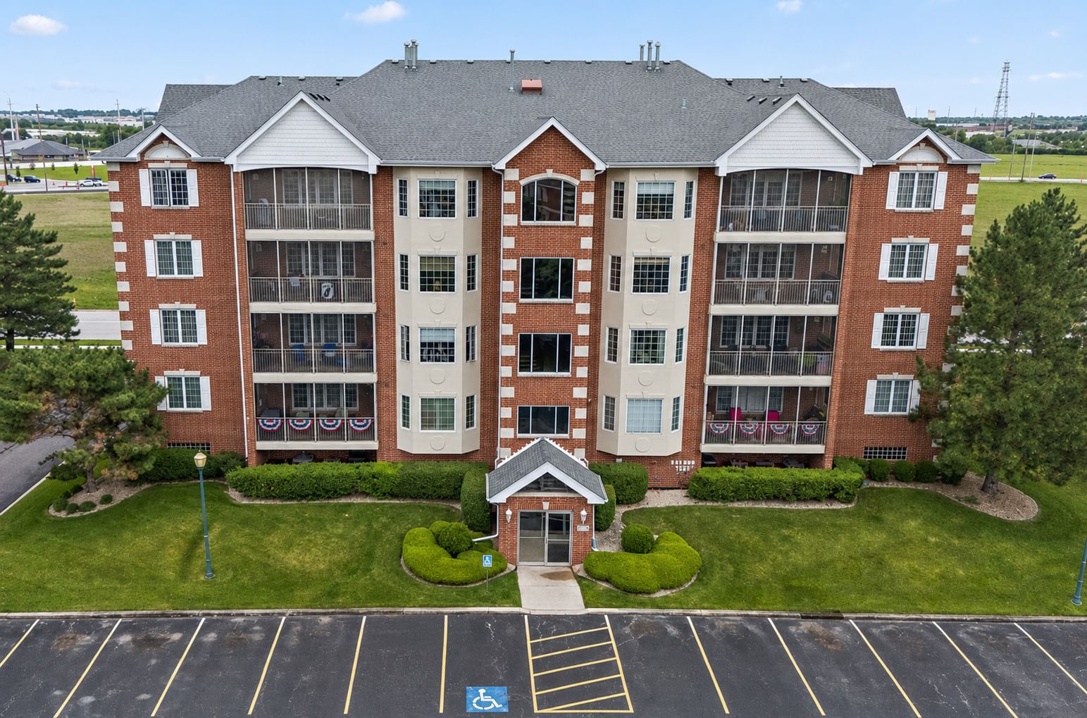 7920 Trinity Circle #3SE, Tinley Park, IL 60487 — exterior view