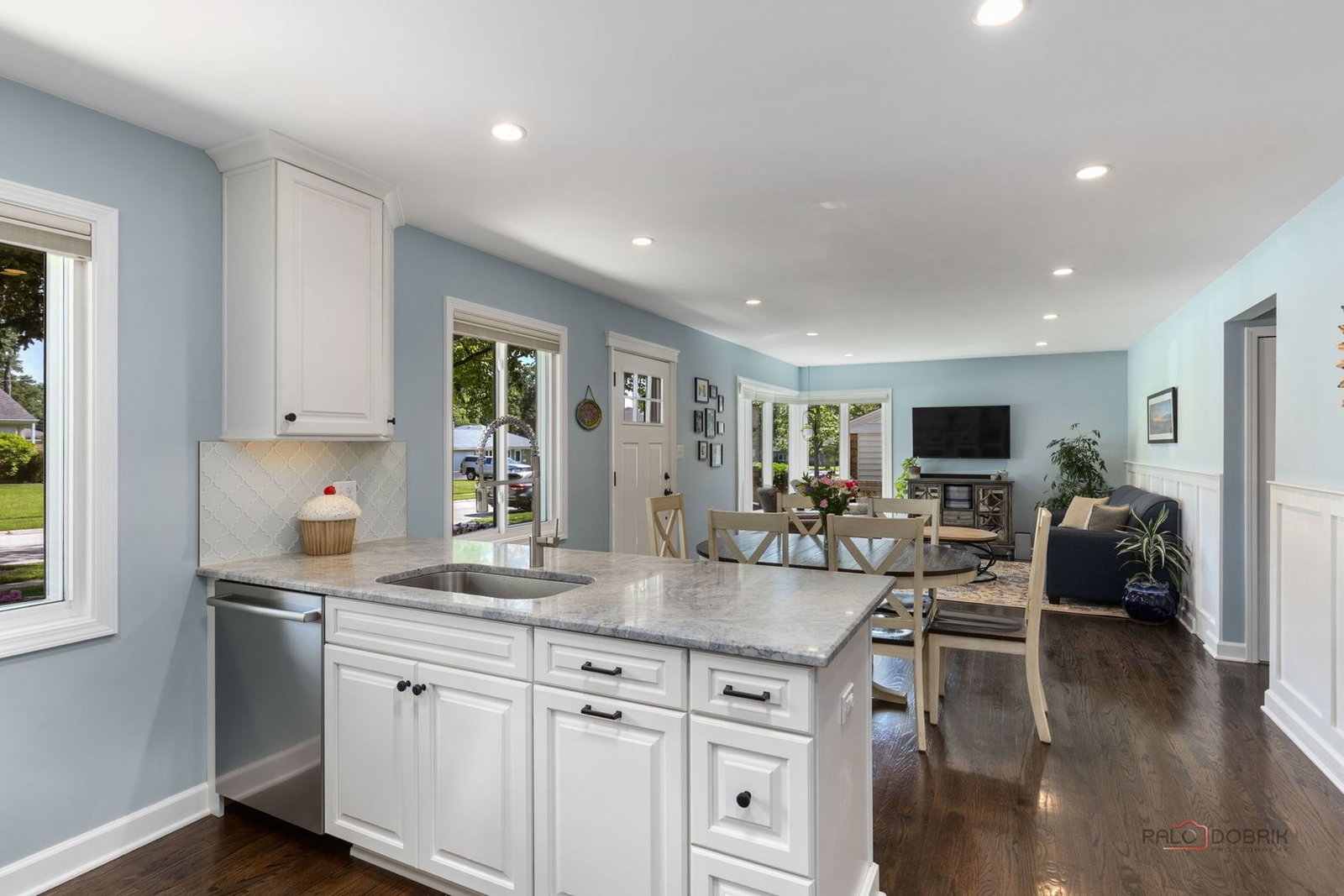 1960 Redwood Lane, Northbrook, IL 60062 — kitchen view