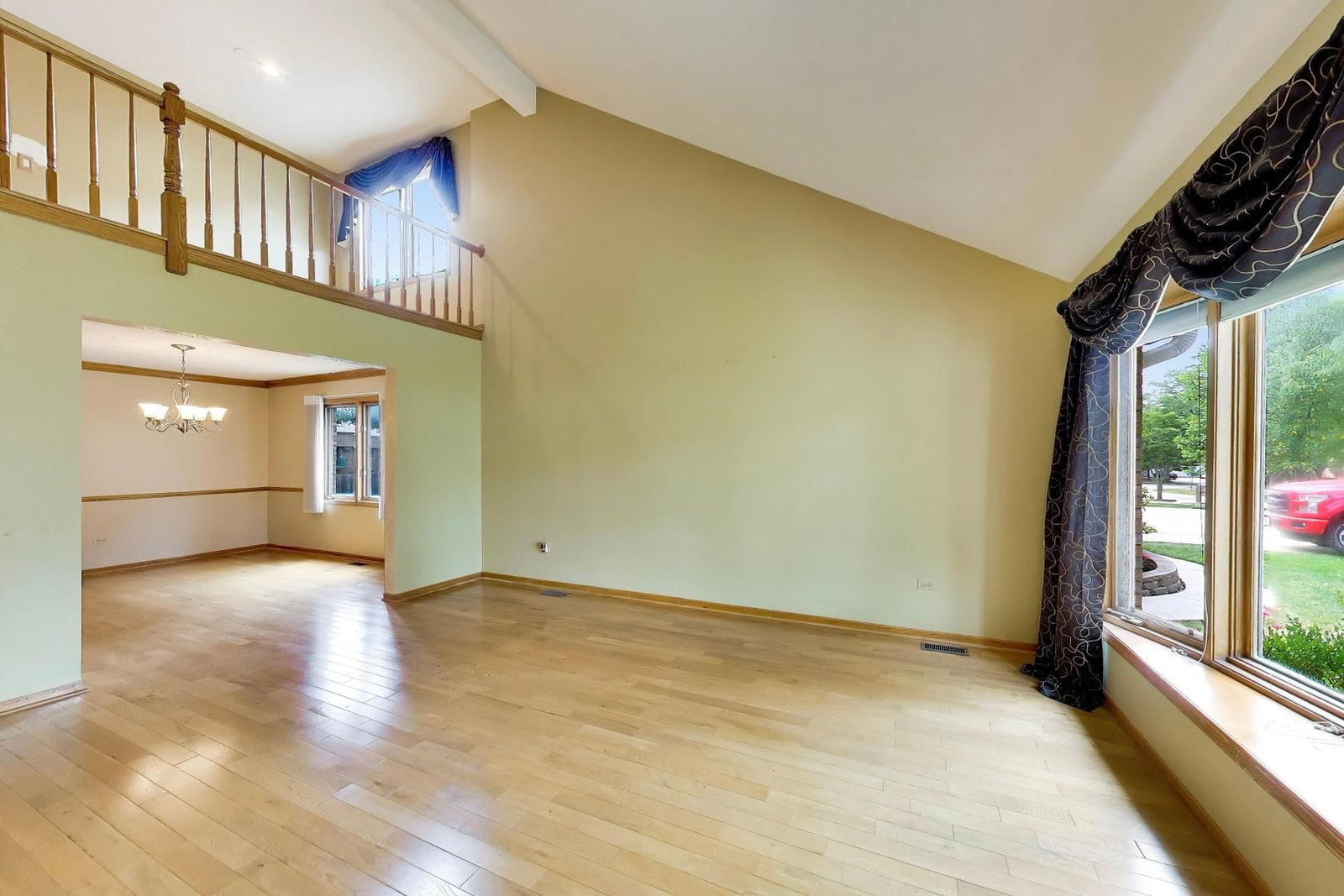 443 N Tara Lane, Addison, IL 60101 — exterior view
