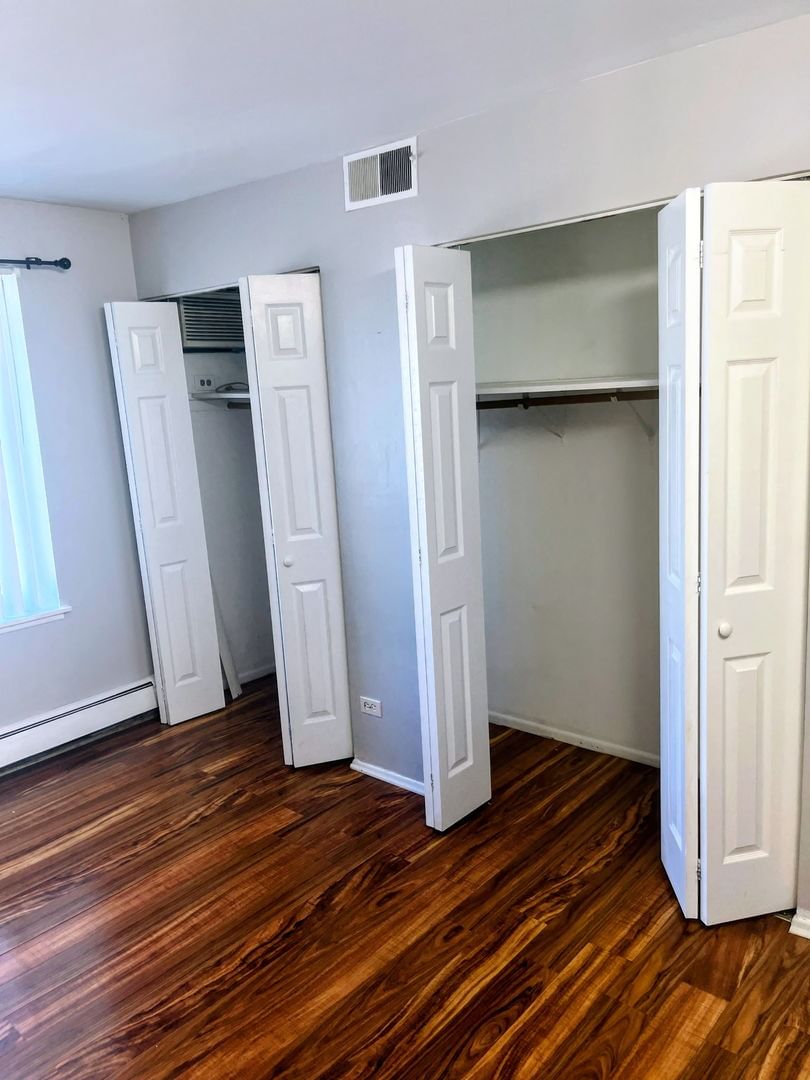 1227 S Harlem Avenue #301, Berwyn, IL 60402 — bedrooms view