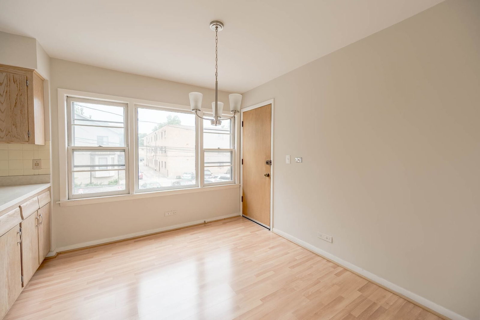 4326 N Keystone Avenue #2C, Chicago, IL 60641 — exterior view