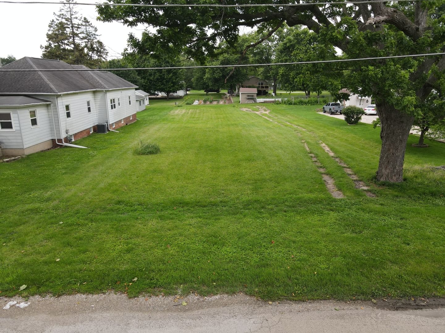 704 N Harrison Street, Streator, IL 61364 — exterior view