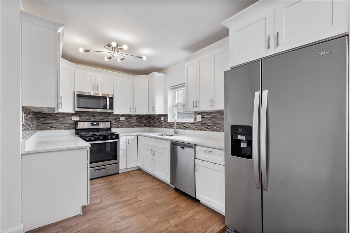 2611 W Jarlath Street, Chicago, IL 60645 — kitchen view